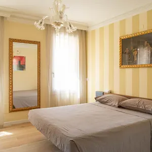 3* Bed & Breakfast Little House